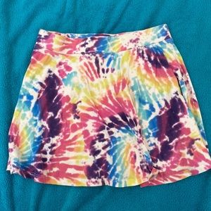 This is a cute tie dye skirt to wear daily especially in the summer.